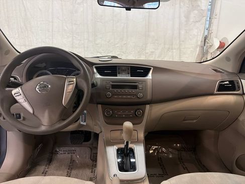 Used 2013 Nissan Sentra SV FWD image 14