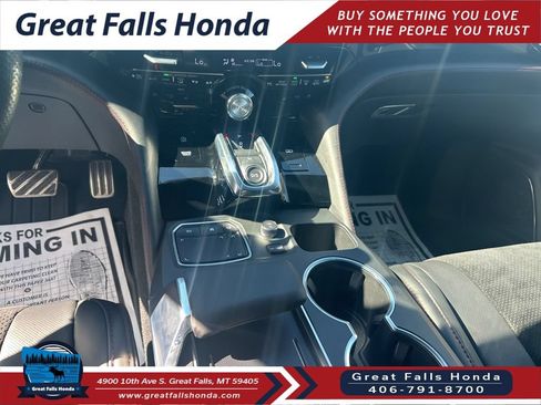 Used 2024 Acura MDX A-Spec AWD/4WD image 17