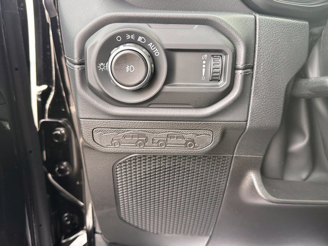 New 2027 Jeep Wrangler Unlimited Sahara AWD/4WD image 16