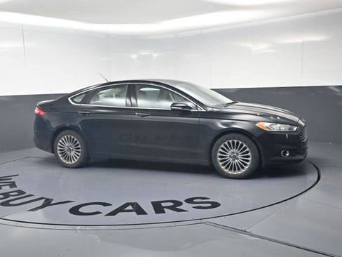Used 2016 Ford Fusion Titanium FWD image 15