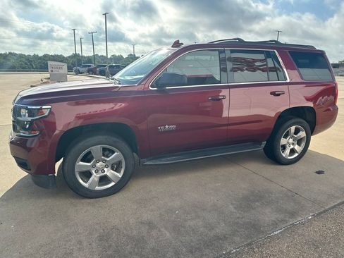 Used 2018 Chevrolet Tahoe LT w/ Texas Edition Package RWD image 4