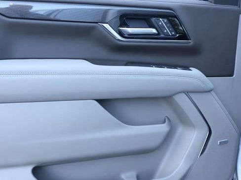 New 2026 GMC Yukon XL Elevation w/ Elevation Premium Package image 11