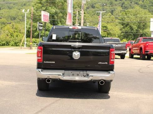Used 2023 RAM 1500 Laramie AWD/4WD image 5
