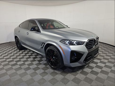 Used 2026 BMW X6 M Competition w/ Executive Package AWD/4WD image 4