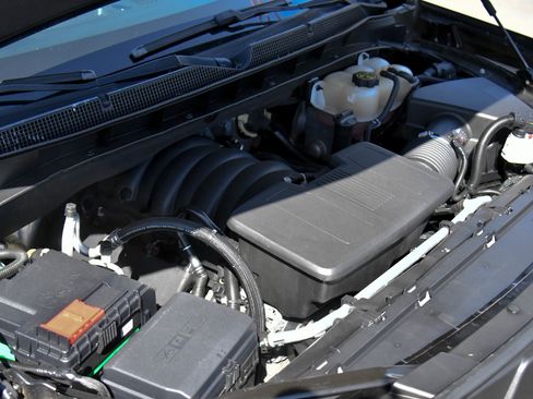 Used 2023 Chevrolet Tahoe Premier w/ Advanced Technology Package RWD image 65