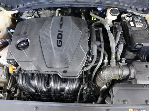 Certified 2024 Hyundai Santa Cruz SEL FWD image 23