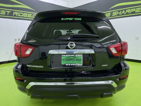 Used 2020 Nissan Pathfinder S image 8