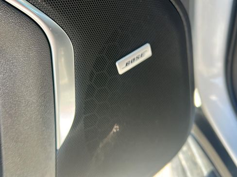 Used 2024 Chevrolet Suburban Premier AWD/4WD image 45