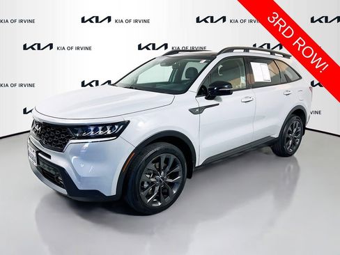Certified 2023 Kia Sorento X-Line EX AWD/4WD image 4
