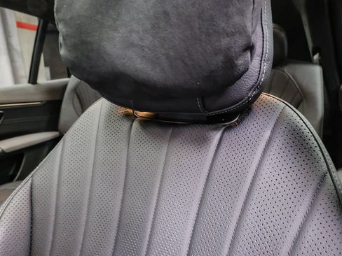 Certified 2023 Mercedes-Benz EQS 580 4MATIC SUV image 18