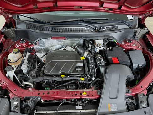 Used 2025 Chevrolet Trax LS image 31