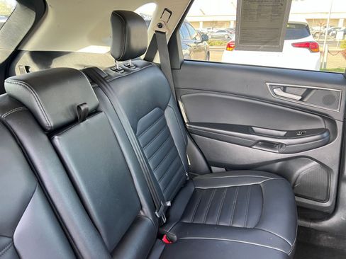 Used 2024 Ford Edge SEL image 38