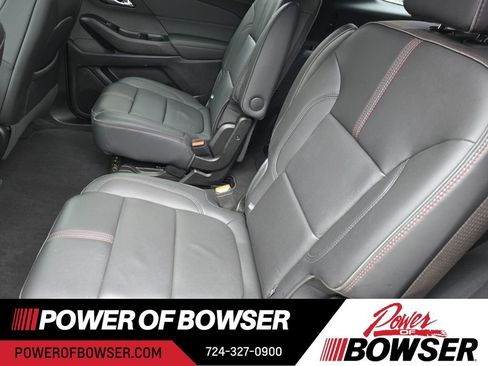 Used 2023 Chevrolet Traverse RS image 10