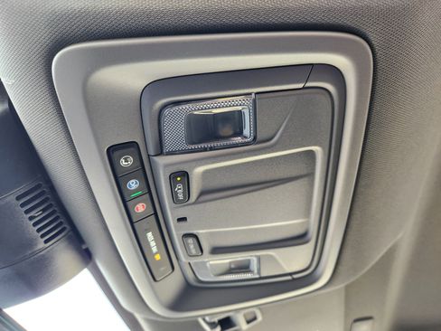 New 2025 Chevrolet Silverado 3500 W/T image 24