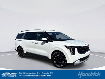 Used 2025 Kia Carnival EX