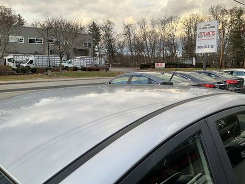 Used 2019 Ford Fiesta SE image 10