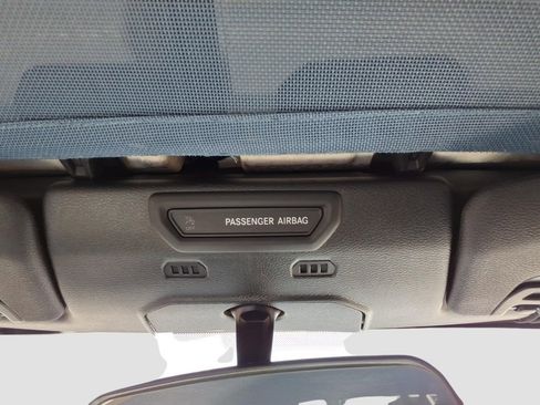 Used 2020 Jeep Wrangler Sport AWD/4WD image 24