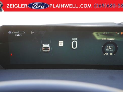 Used 2025 Ford Expedition Max Platinum AWD/4WD image 34