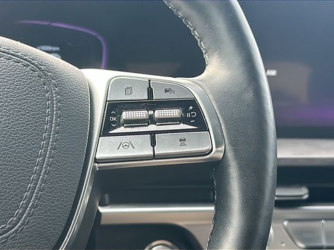 Used 2024 Kia Telluride EX X-Line image 29