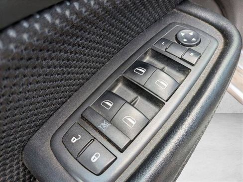 Used 2016 Dodge Dart SE w/ Convenience Group FWD image 11