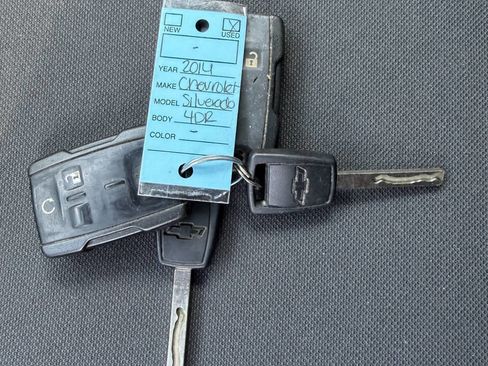 Used 2014 Chevrolet Silverado 1500 LT w/ LT Convenience Package image 15