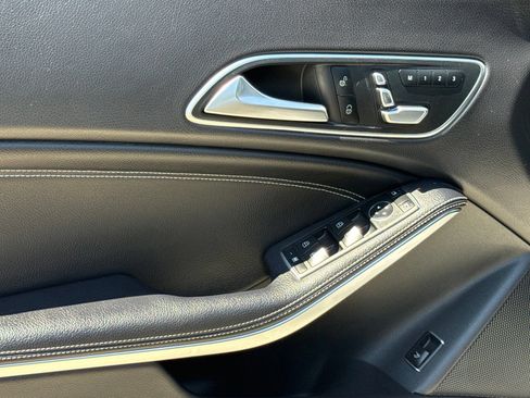 Used 2019 Mercedes-Benz CLA 250 image 20