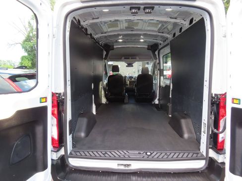 Used 2019 Ford Transit 250 148 Medium Roof RWD image 14