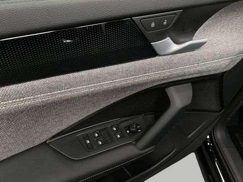 New 2025 Volkswagen Tiguan S image 27