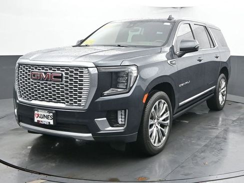 Used 2021 GMC Yukon Denali w/ Denali Premium Package image 6
