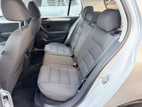Used 2013 Volkswagen Golf TDI FWD image 23