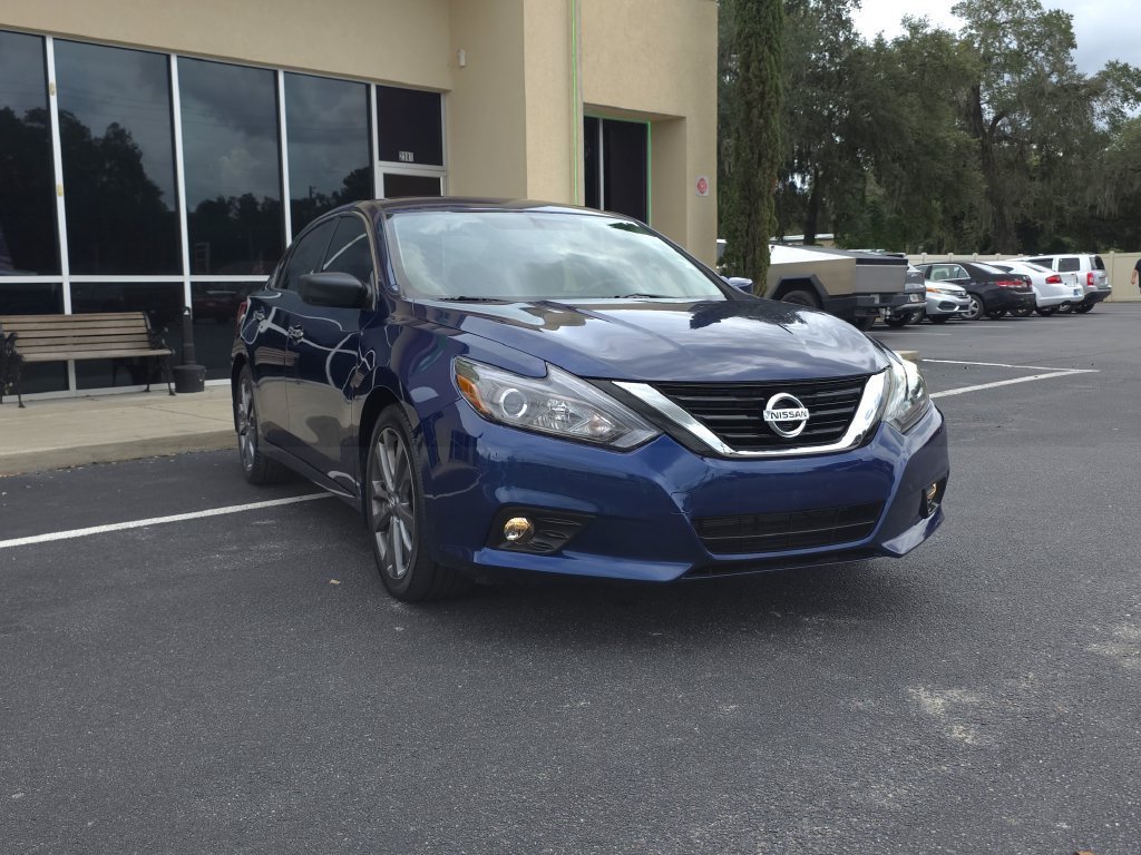 Used 2018 Nissan Altima 2.5 SR w/ SR Special Edition FWD image 4