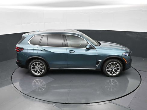 Used 2025 BMW X5 xDrive40i w/ Climate Comfort Package AWD/4WD image 26