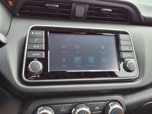 New 2025 Nissan Kicks Play S FWD image 14