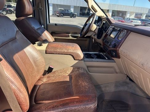 Used 2011 Ford F250 King Ranch w/ King Ranch w/Chrome Pkg image 17