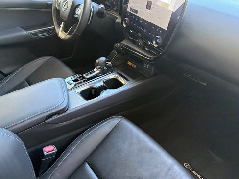 Used 2023 Lexus NX 350h AWD image 20
