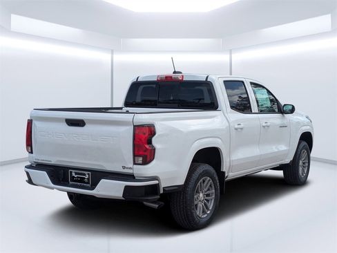 New 2025 Chevrolet Colorado LT w/ Advanced Trailering Package image 3