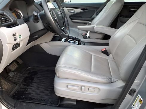Used 2017 Honda Ridgeline RTL-E image 20
