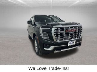 New 2026 GMC Yukon Denali w/ Sun & Power Step Package video 2