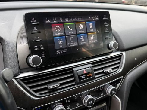 Used 2020 Honda Accord Touring image 20