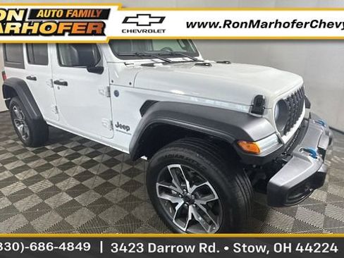 Used 2024 Jeep Wrangler Unlimited w/ Convenience Group AWD/4WD image 1