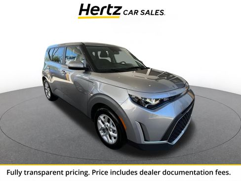 Used 2025 Kia Soul LX w/ LX Technology Package FWD image 1