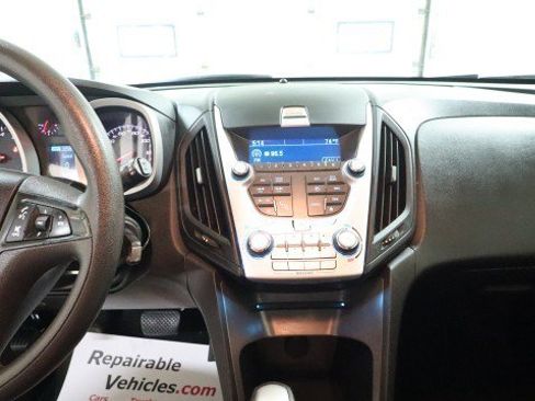 Used 2015 Chevrolet Equinox LS FWD image 12