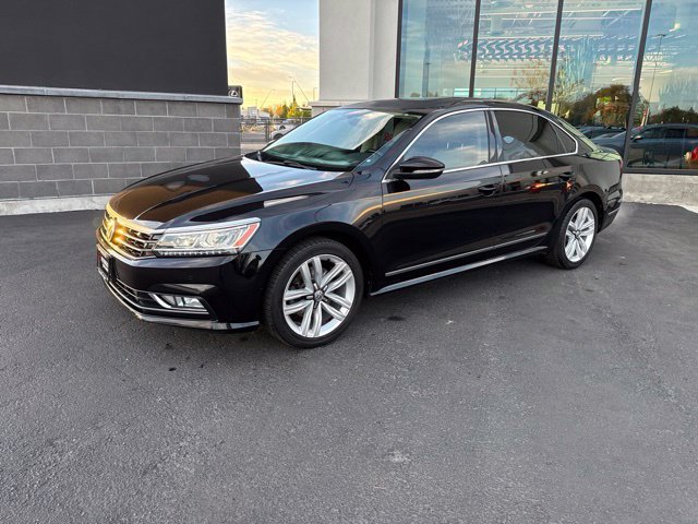 Used 2017 Volkswagen Passat 1.8T SE FWD image 2