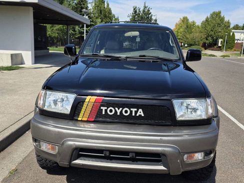 Used 1999 Toyota 4Runner Limited w/ Upgrade Value Pkg 5 image 2