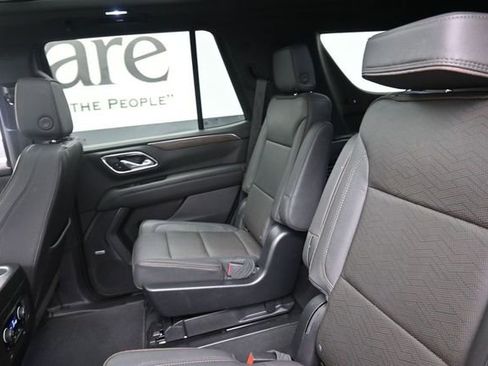 Used 2023 Chevrolet Tahoe High Country AWD/4WD image 22