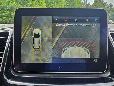 Used 2018 Mercedes-Benz GLE 350 w/ Premium 1 Package image 30