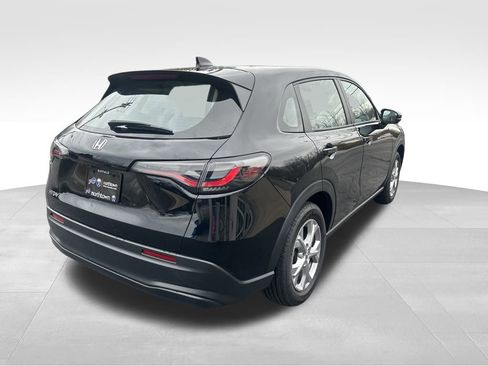 Used 2023 Honda HR-V LX image 7