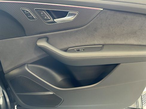 New 2026 Audi SQ8 Prestige image 23