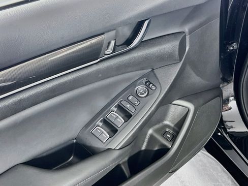 Used 2022 Honda Accord Sport Special Edition image 17