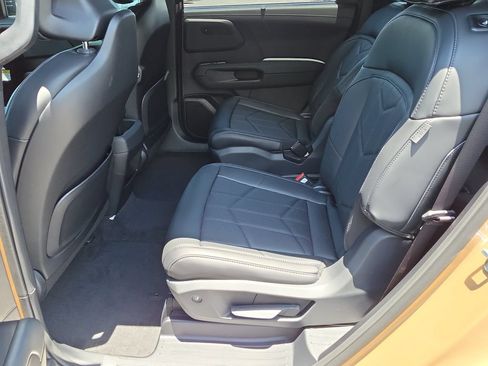 New 2027 Kia Telluride SX X-Pro AWD/4WD image 17